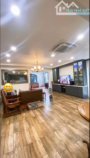 🌹 CHỦ BÁN ĐỊNH CƯ - BIỆT THỰ  CITYLAND NGUYỄN THỊ THẬP - 5 TẦNG - 370M2 - 89 TỶ - 1