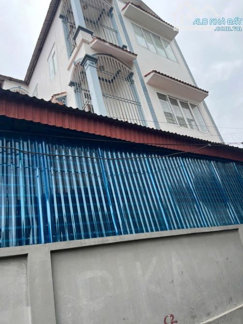 Chính chủ gửi bán nhà 3 mặt tiền tại Sơn lôi bình xuyên - 1