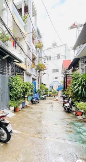Bán Gấp Nhà Phố 4 Tầng Xe Hơi Đỗ Trước Nhà Lê Đức Thọ P16 Quận Gò Vấp - 1