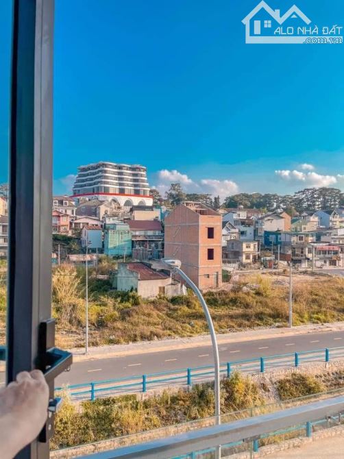 HẠ GIÁ BÁN GẤP LÔ ĐẤT DÃY E, PHẠM HỒNG THÁI ĐÀ LẠT, NGAY TRUNG TÂM 90M2 10 TỶ - 1