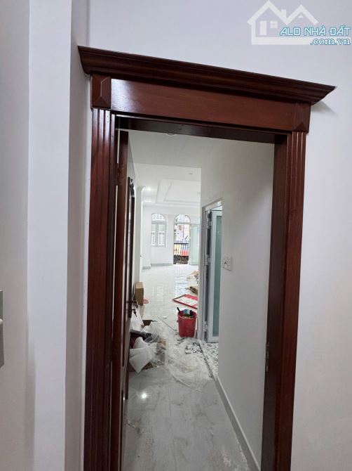 BÁN NHÀ 1 TRỆT 3 LẦU MẶT TIỀN NGUYỄN TRIỆU LUẬT – GIÁ CHỈ 4 TỶ 770 TRIỆU! 💥 Vị trí đẹp - 1
