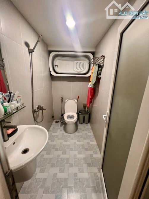 BÁN NHÀ 3 TẦNG GIÁP Q10 KHU VIP - GẦN 60m2 - SỔ RIÊNG - NHỈNH 6 TỶ - 1