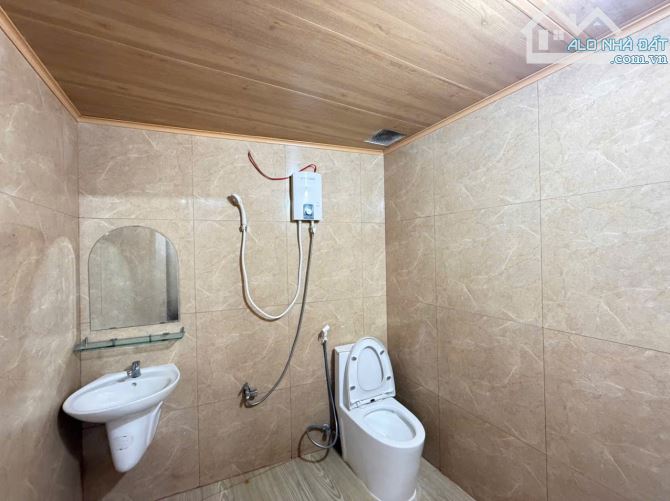 🌟🌟 Bán đất tặng nhà hẻm Nguyễn Văn Cừ , sát khu Lê Vụ - 1