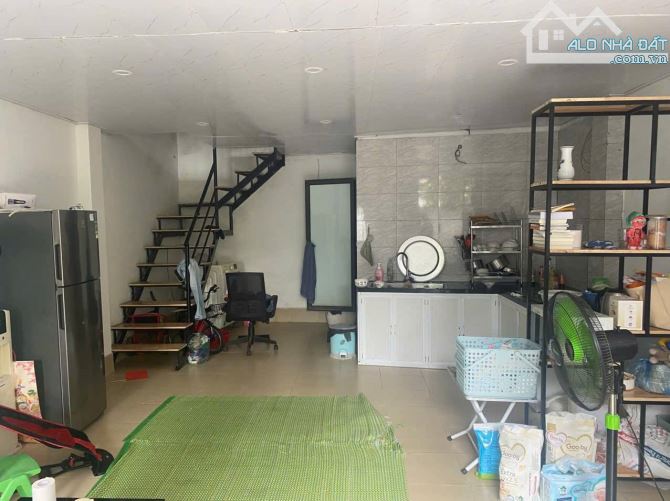 Yên Mỹ bán ĐẤT tặng nhà 2 tầng ĐẸP 40m2 Ô tô 20m TC Quanh 4 tỷ - 1