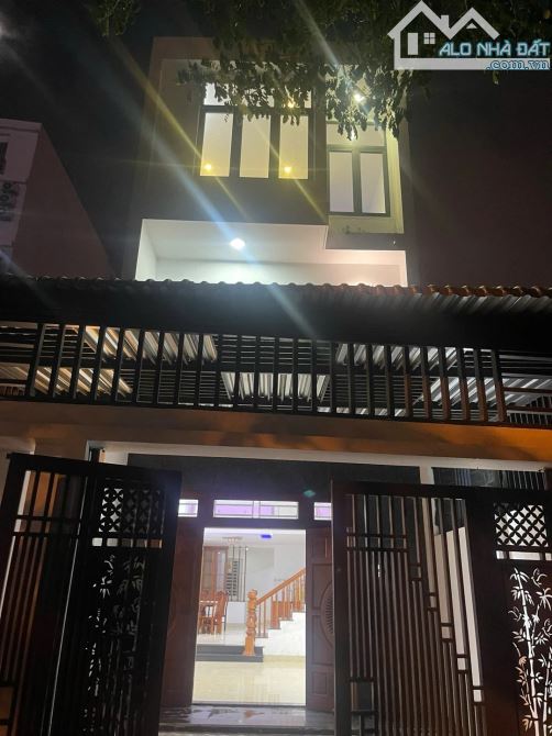 🏡 BÁN NHÀ 3 TẦNG MẶT TIỀN PHAN TRIÊM – HÒA XUÂN. SÁT CẦU NGUYỄN TRI PHƯƠNG. SONG SONG VĨ - 1