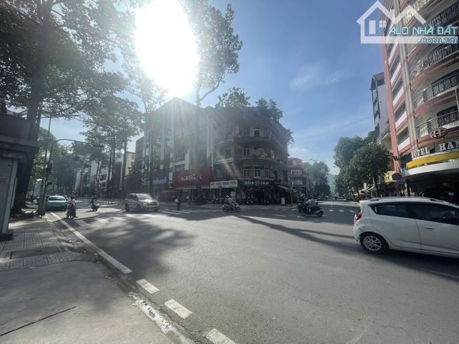 Bán nhà hẻm 100 Trân Hưng Đạo- khu phố Tây Bùi Viện, 4 tầng chỉ 15 tỷ - 1
