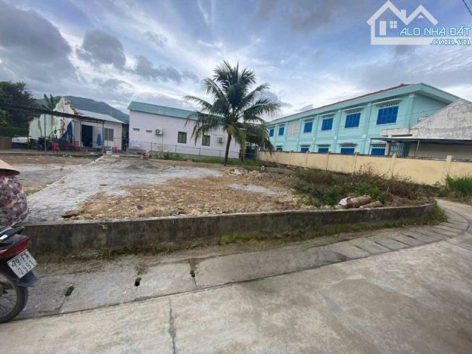 Bán đất Thôn Trung - Vĩnh Phương - Vị trí cực đẹp - giá chỉ 1tỷ450tr - 1