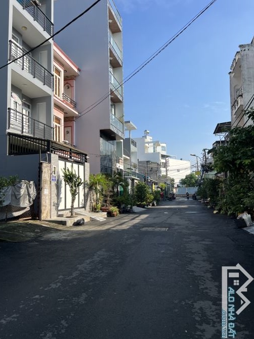 Bán đất hiếm (4.4m x 13m) MT Lê Công Phép, Bình Tân, giáp Kinh Dương Vương chỉ 6 tỷ 3 - 1