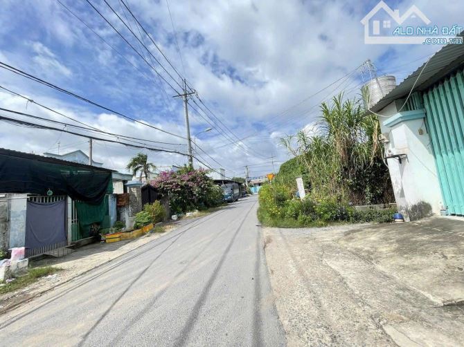 Chính chủ gửi bán nhanh lô đất 167m2,giá 1,1 Tỷ ngay Nguyễn Thị Lắng Tân Phú Trung Củ Chi - 1