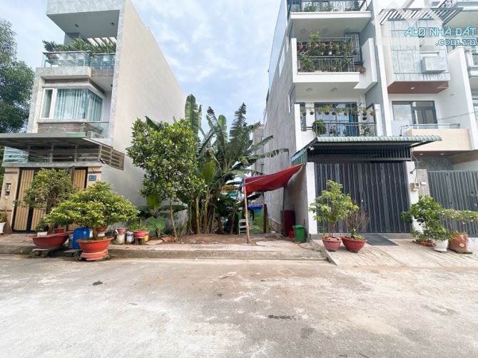 Nhỉnh 3 tỷ- Đất ở- HXH- Long Thuận Q9 - 1