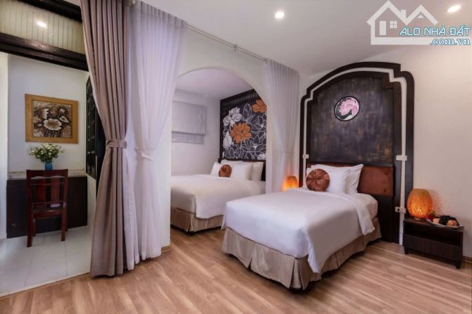 67.6 tỷ - MP Đội Cấn - Khách sạn 3* - DT168m x 10 tầng x 36 phòng. - 1