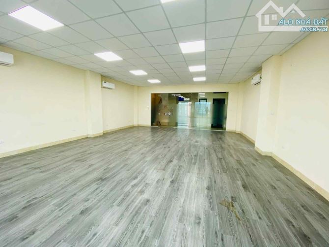Cần cho thuê văn phòng tại phố Lê Quang Đạo - Nam Từ Liêm ngon bổ rẻ - 1