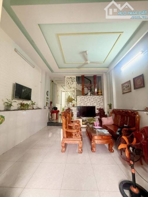 NHÀ HƯƠNG LỘ 2 BÌNH TÂN 73M2- VỊ TRÍ CỰC ĐẸP - HẺM NHỰA 9M THÔNG TỨ TUN - 1