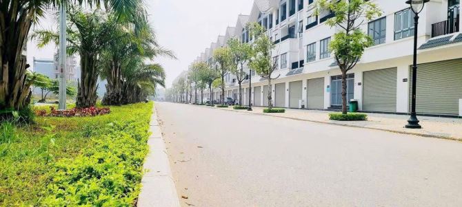 Bán liền kề Kim Chung Di Trạch 90m2 giá tốt - 1