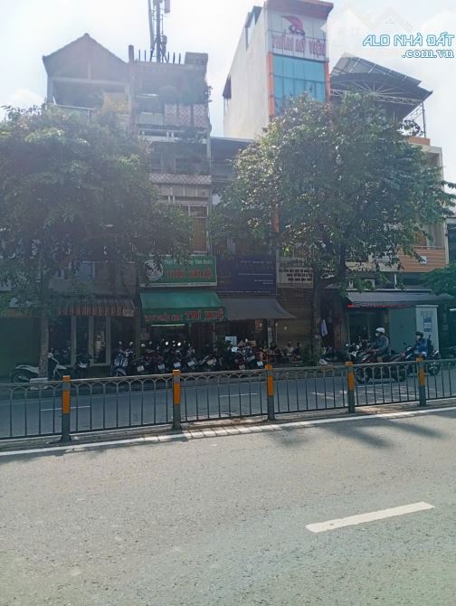 Bán nhà mặt tiền đường Minh Phụng,P.9,Q.6,dt: 3,4 x 13 nhà xây 2 lầu 12 Tỷ 8. - 1