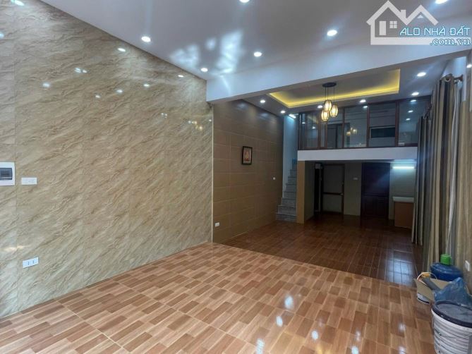 Bán nhà phố Tây Sơn, ô tô qua nhà, vỉa hè, lô góc, kinh doanh, 47m2 chào 12 tỷ 5 - 1
