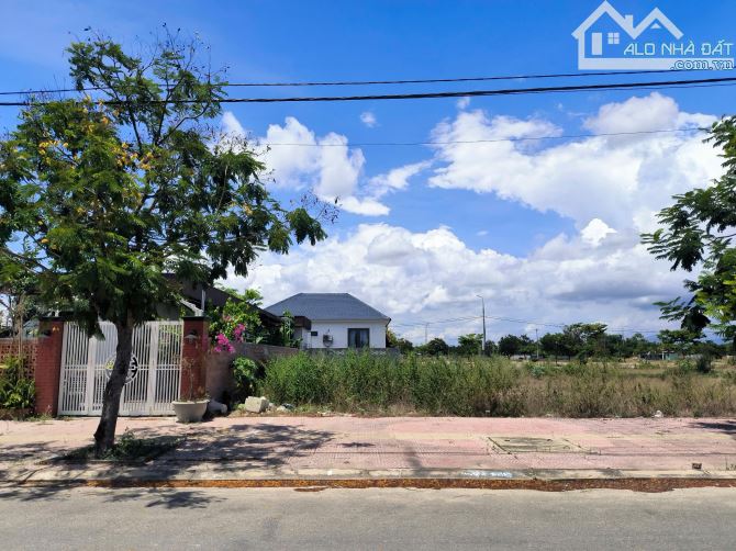 Bán lô đường 10m5 Block B3.30 dự án Cầu Hưng Lai Nghi diện tích 126m2 giá 1,85 tỷ - 1