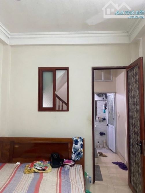 Bán nhà đẹp Hoàng Hoa Thám - Dân tự xây kiên cố, 5 tầng, ngõ thông, gần ô tô - Sổ đẹp - 1