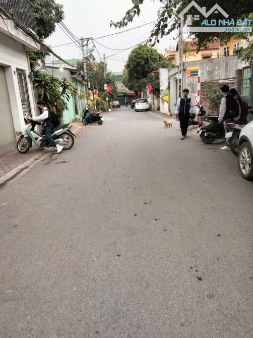 Bán nhà Lệ Chi Gia Lâm. Dt 134m, Mt 7m, đường trước nhà ô tô tránh, chỉ hơn 40tr/m - 1