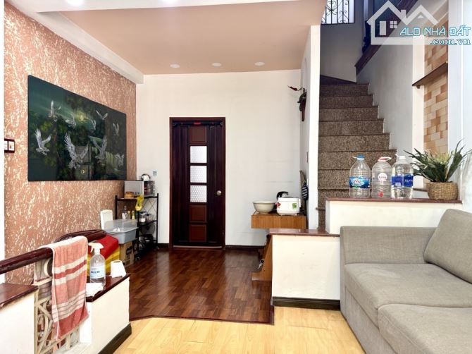 Phường 2 đường Dương Bá Trạc, hẻm ba gác, sổ hồng đầy đủ, 64 m2 giá chỉ 5.3 tỷ - 1