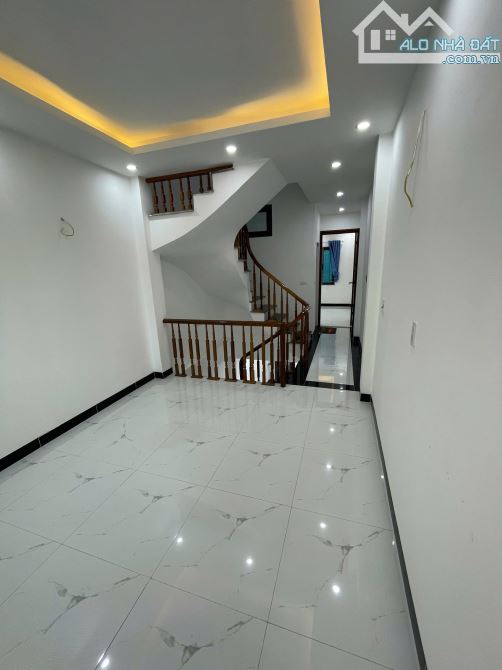 Bán nhà Phú Lương 35m2x4T, 5 phòng/ vị trí đẹp ngõ nông-10m ra đường ô tô tránh như ảnh - 1