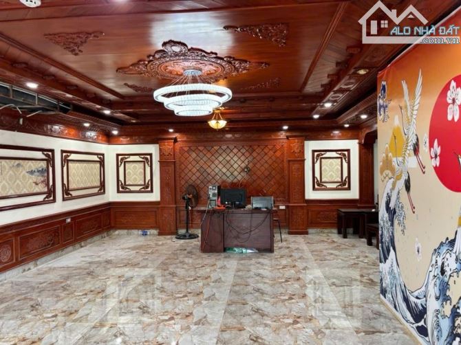 Nhà Mặt phố view sông Hồng, nhà xây ngang tiền đất mất 129m2 7 tầng giá 55 tỷ - 1