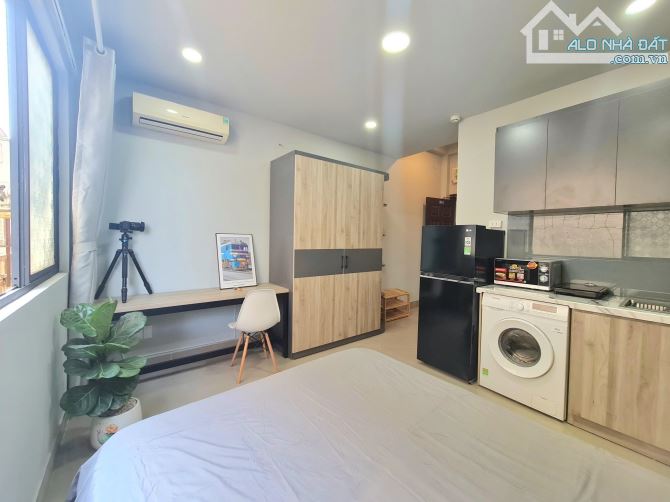Căn hộ Studio Full Nội Thất , gần cầu Ông Lãnh, Võ Văn Kiệt, CV 23/09  tại Q1 - 1