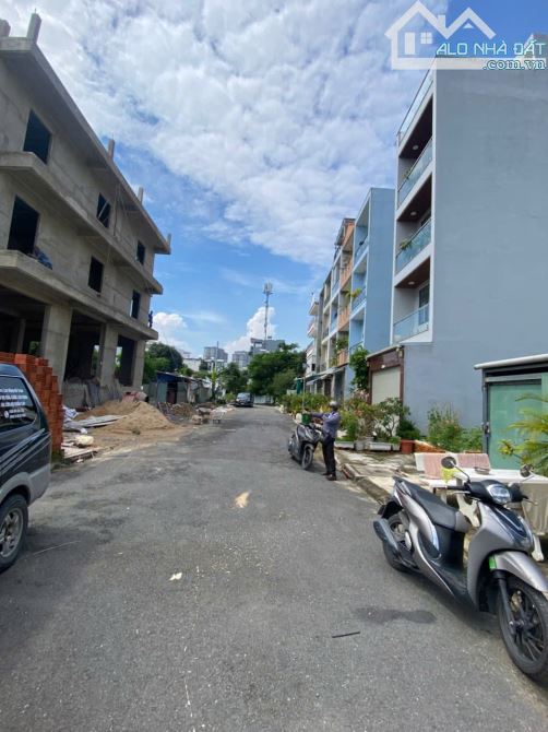 Lô Đất gần Lương Đình Của P.An Phú Q2  Diện tích: 220 m² DT 12 x 20 (Vuông Vưc) - 1