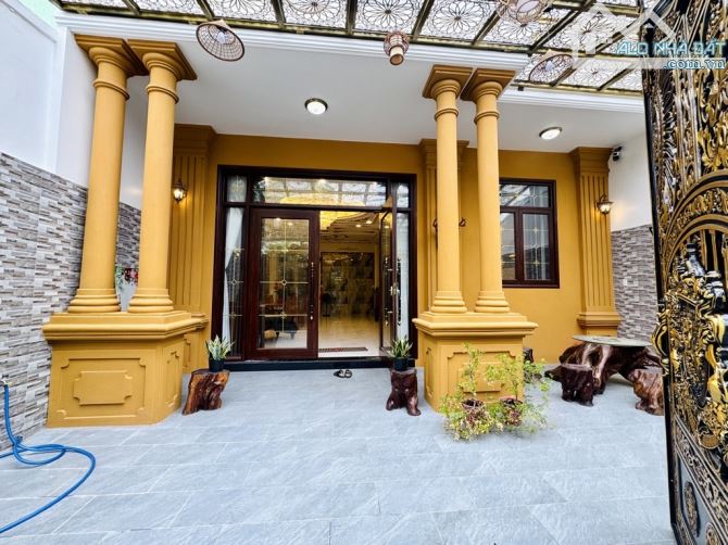 BIỆT THỰ -4 TẦNG - LIÊN KHU 10-11 -BÌNH TRỊ ĐÔNG- BÌNH TÂN-DT: 145M2- 18 TỶ - 1