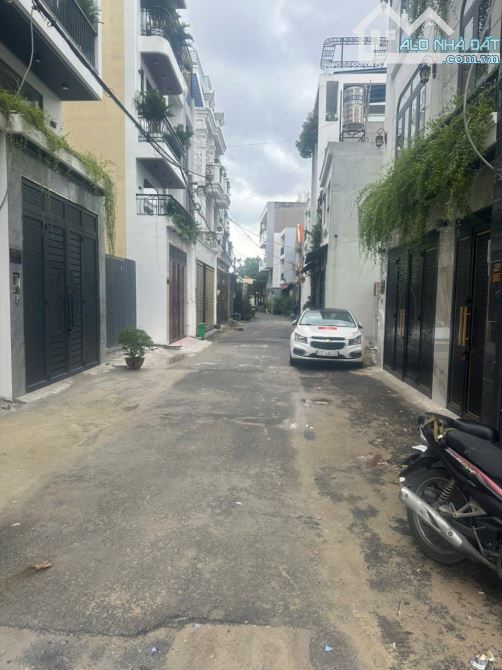 - SIÊU PHẨM SANG XỊN MỊN LÊN SÓNG Đường Dương Thị Mười. P. Tân Chánh Hiệp. Q 12 - 1