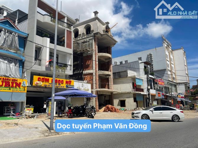 🚨 Bán nhà Cao Xuân Dục 2,5 tầng - 6 phòng ngủ. Sau 1 nhà mặt tiền - Vỹ Dạ. Tp - 1