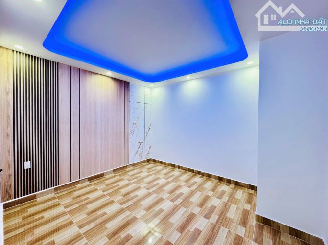 Chính chủ gửi bán nhà 3 tầng độc lập ngõ 311 đằng hải - 1