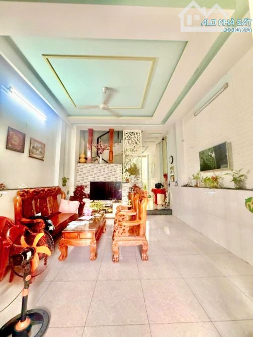 Hẻm nhựa 9m Hương Lộ 2- nhà đẹp 4 tầng 72m2- ngang gần 5m thoáng- chỉ hơn 6T. - 1
