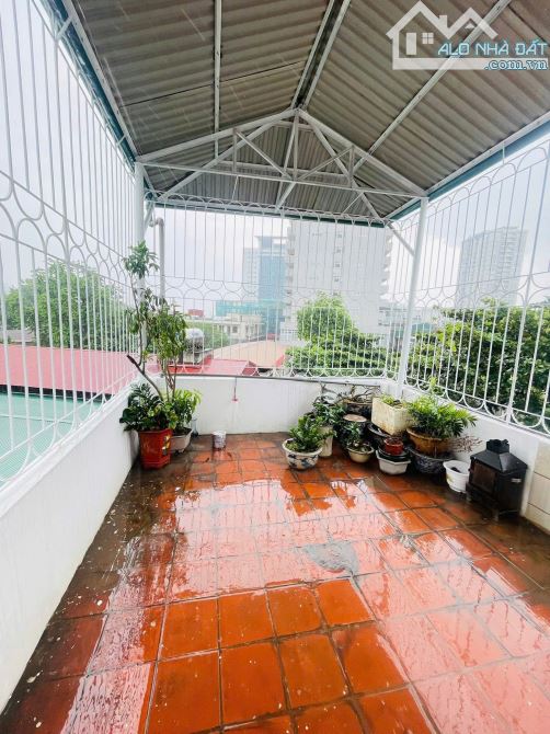 BÁN NHÀ TRƯỜNG CHINH --TẶNG FULL NỘI THẤT, 30M2, 6 TẦNG, 2 THOÁNG- GIÁ 7.5 TỶ - 1