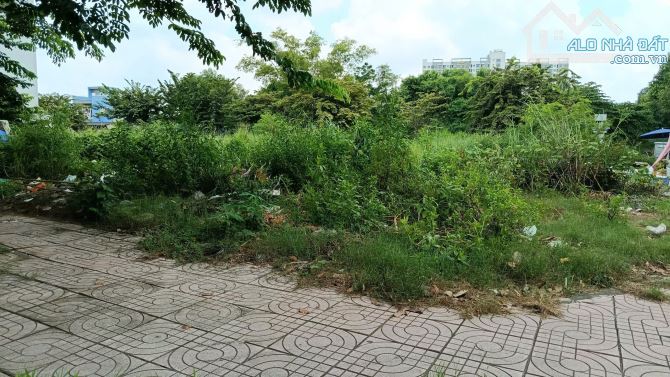 NP890 Bán nhà 1 trệt 1 lầu mới cứng gần Trường Nguyễn Bỉnh Khiêm, Quang Vinh:    * Giá: 5 - 1