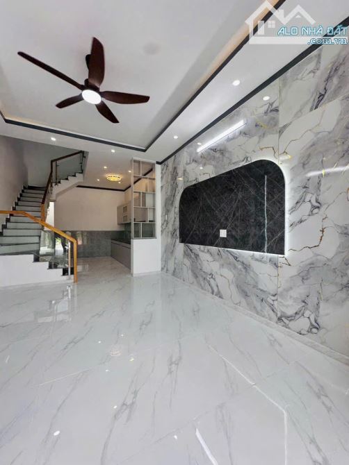 🏡NHÀ ĐẸP MỚI XÂY NẰM NGAY CHỢ TÂN MAI 2 CHỈ TỪ 600 TRIỆU - 1