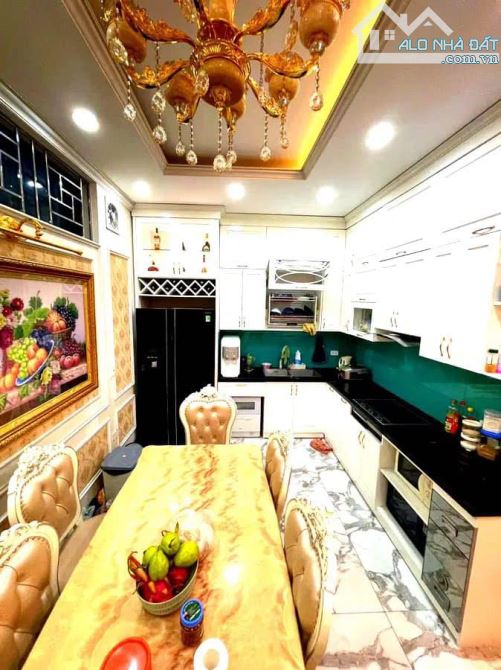 Bán nhà phố Bạch Mai, Hai Bà Trưng, gần ô tô, ở ngay 4 tầng 60 m2 giá 18.5 tỷ - 1