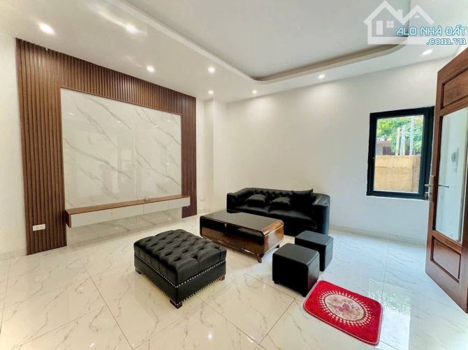 NHÀ VỊ TRÍ VÀNG ĐẦU LÀNG LA NỘI - 1