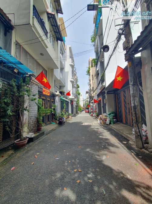 Bán nhà HXH 333/ Lê Văn Sỹ, P1, Tân Bình (6x14m) 2 tầng - có dòng tiền - Giá bán 12.5 tỷ - 1