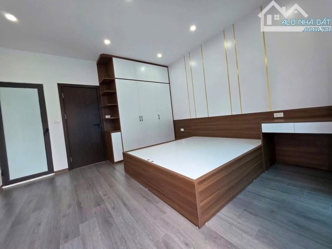NHÀ ĐẸP PHỐ TRẦN PHÚ HÀ ĐÔNG 30M 5T 8,18 TỶ FULL NỘI THẤT MỚI TINH - 1