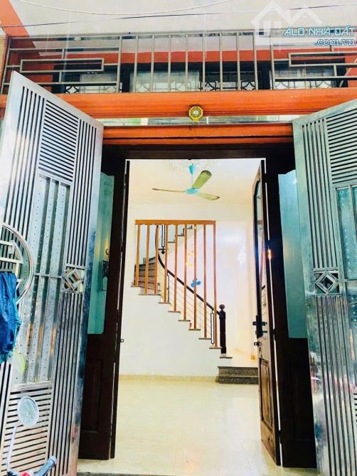 Phân lô Nguyễn Chí Thanh, Đống Đa Ô TÔ tránh vỉa hè Kinh doanh 37/41T2 4 tầng Sổ A4 - 1