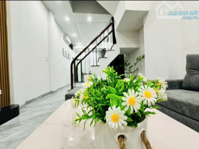 💙 NGÕ THÔNG BẠCH MAI 8,2 TỶ/ 33M2/ 39M2/ 4 TẦNG/ NT3,3M - 2 THOÁNG TRƯỚC SAU - NỞ HẬU. - 1