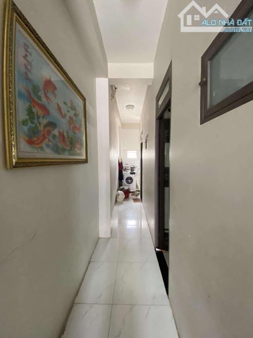 Linh TRUNG _ HXH 3 TẦNG _ HOÀN CÔNG CHUẨN _ NGANG 4,5M .KHU HIẾM - 1