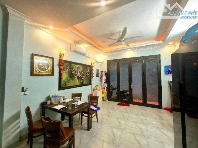 Lê Quang Đạo Chỉ 7,5 tỷ! có ngay nhà dân xây 38m 2 thoáng ,full đồ gần mặt phố kinh doanh - 1