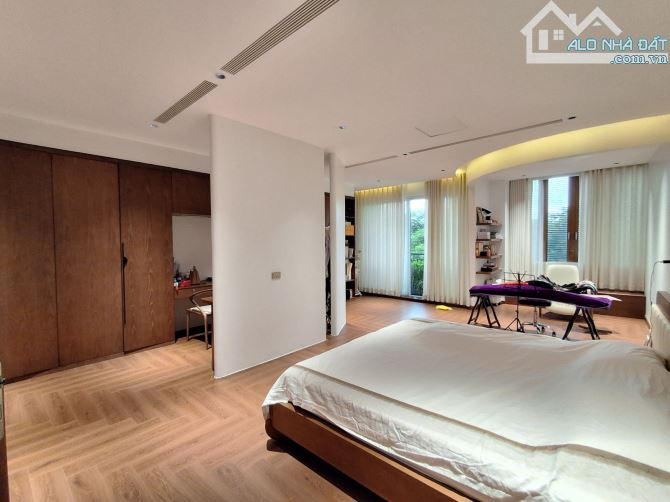 Biệt thự NV Bùi Thiện Ngộ, Việt Hưng, thang máy, full nội thất 120m x5T, MT 6m, nhỉnh 41tỷ - 1
