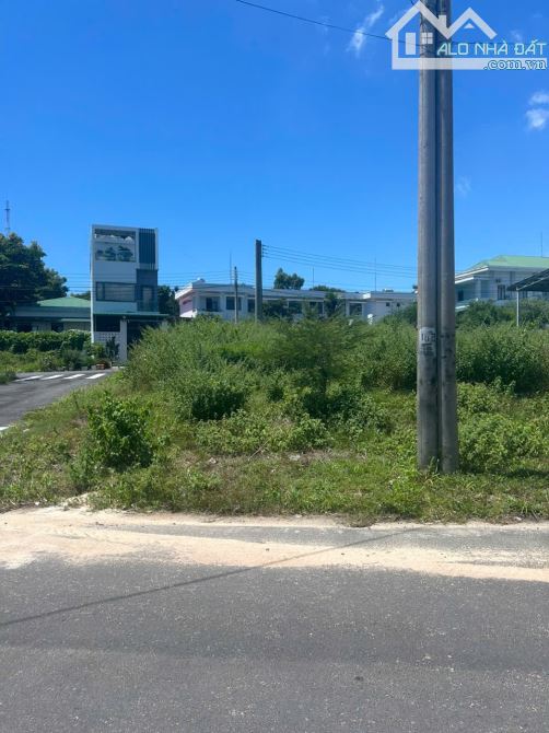 Bán Đất 3 mặt tiền Đường Nhựa KDC Hoàng Diệu 2 dt: 5x17m (86m2) Full thổ cư - Gía Siêu rẻ - 1