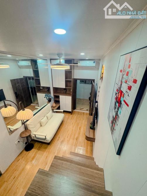 Bán nhà tập thể ngõ 42 Triều Khúc 30m², giá chỉ 1.7 tỷ, sổ đỏ chính chủ. - 1