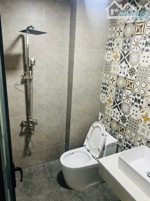 Lõi Hai Bà Trưng, nhà 2 mặt ngõ, 45m2, ban công rộng sáng, ngõ thông thoáng, ở thích - 1