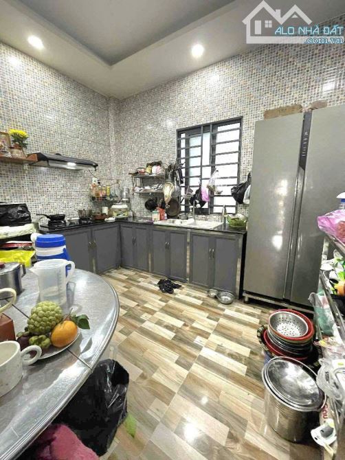 CHỦ GẤP BÁN,GIẢM  GIÁ 9.9 TỶ Vẫn TL, ➡️MẶT TIỀN, P.12 TÂN BÌNH, 70M2 (4m x 17.5m) 4 Tầng - 1