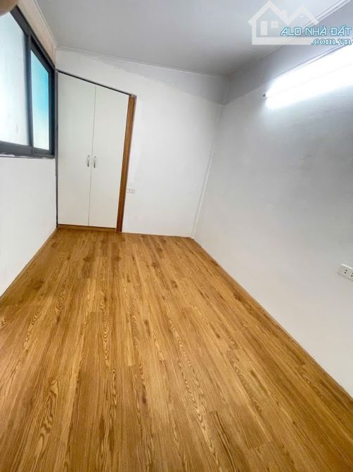 Bán Nhà Giá Rẻ Thanh Nhàn – 13m² – 4 Tầng – 1,85 Tỷ-Gần phố-Ko QH - 1